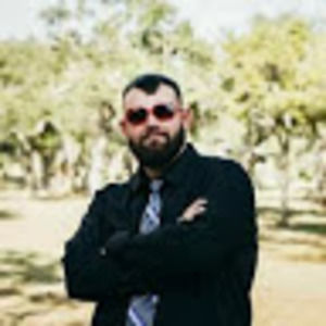 Meet your Posher, Lawrence